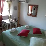Lejlighed Mir *